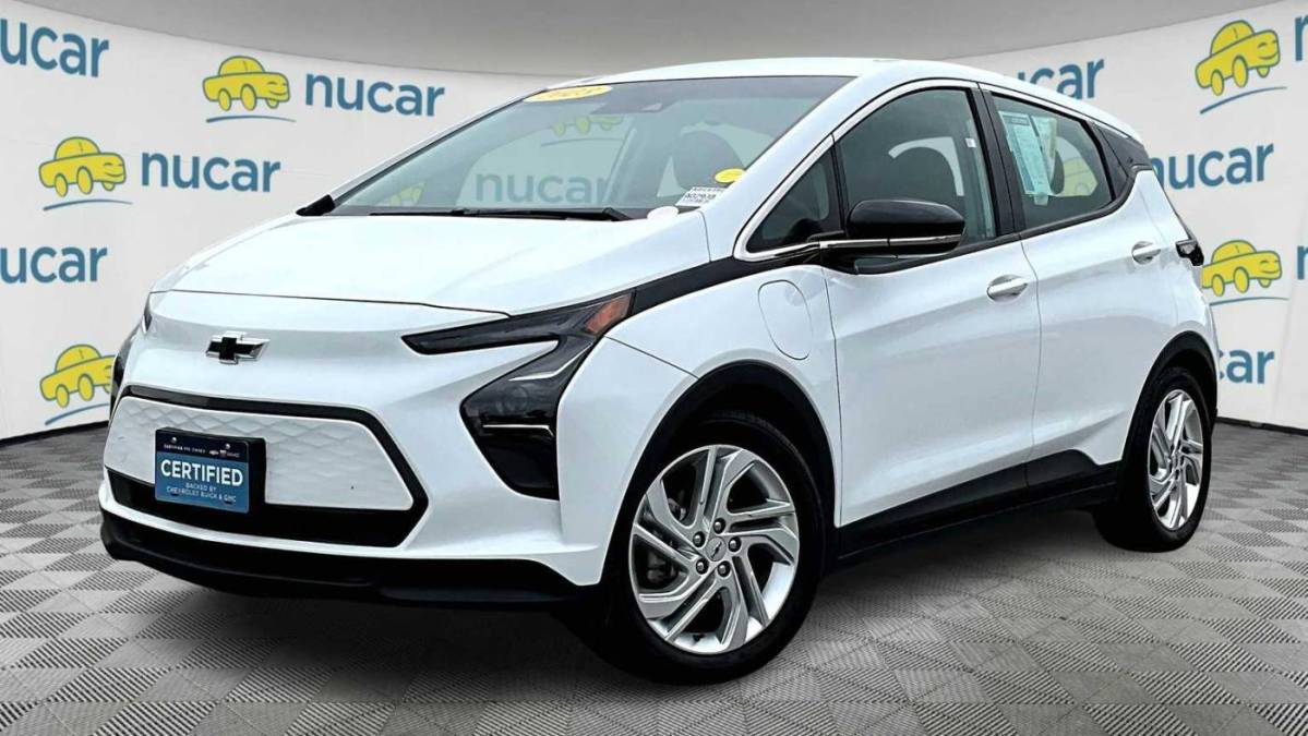 2023 Chevrolet Bolt - Images - 3