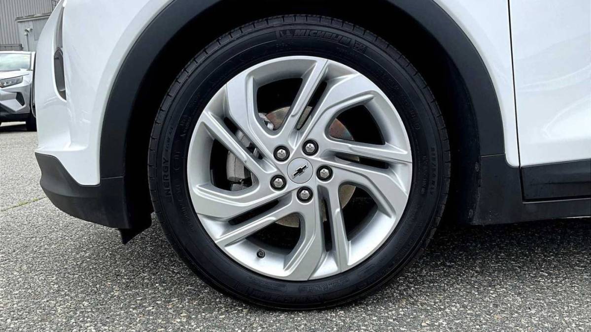 2023 Chevrolet Bolt - Images - 7