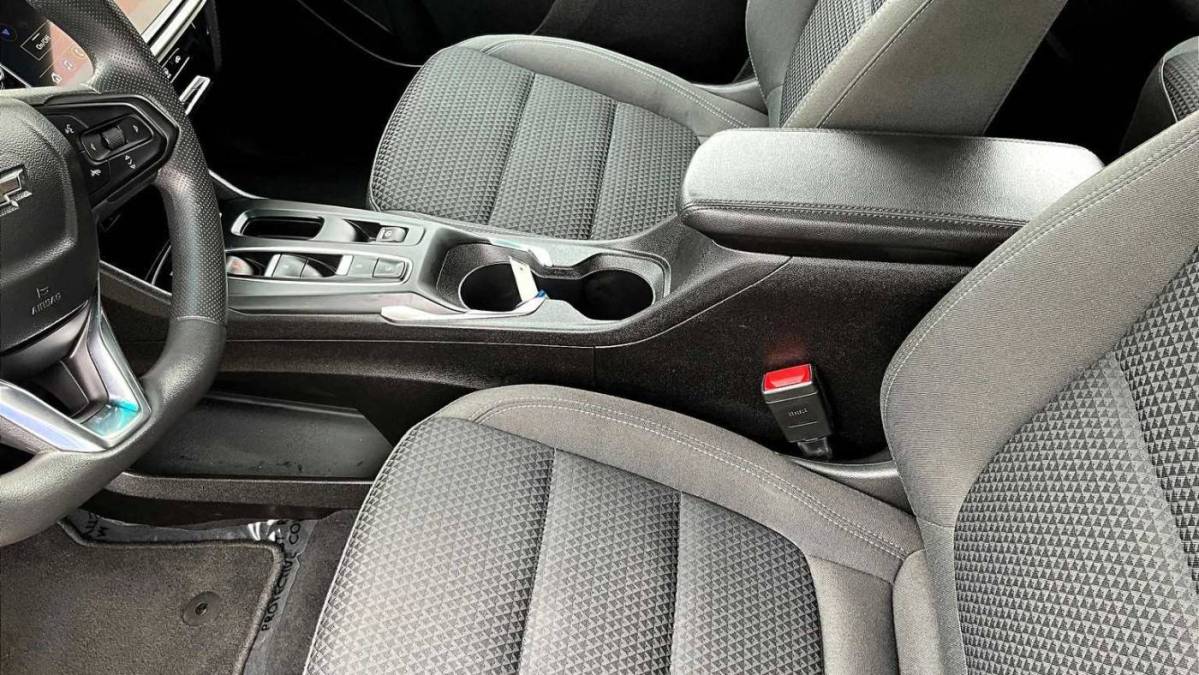 2023 Chevrolet Bolt - Images - 20