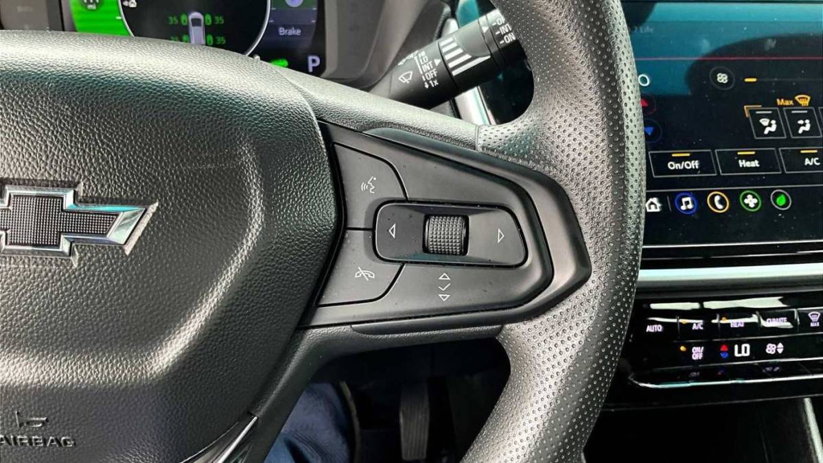 2023 Chevrolet Bolt - Images - 23