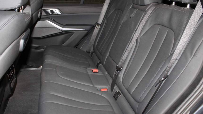 2021 BMW X5 - Images - 18