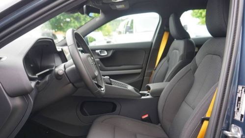 2022 Polestar 2 - Images - 11
