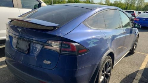 2022 Tesla Model X - Images - 3