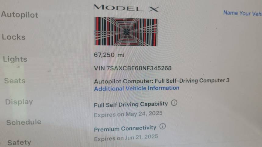 2022 Tesla Model X - Images - 5