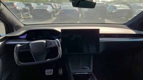 2022 Tesla Model X - Images - 6