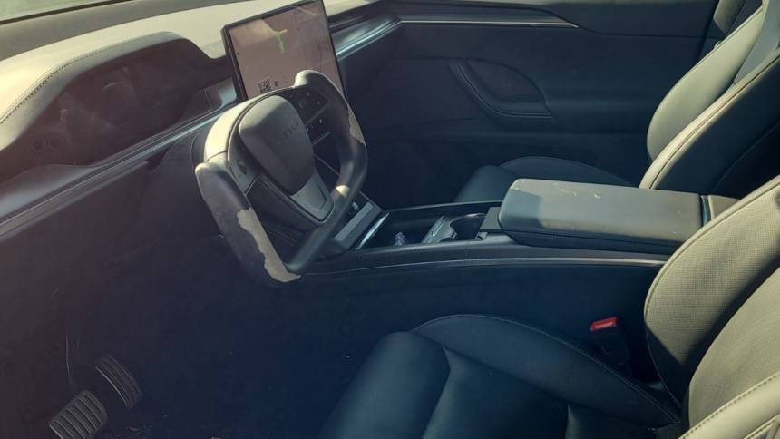 2022 Tesla Model X - Images - 8