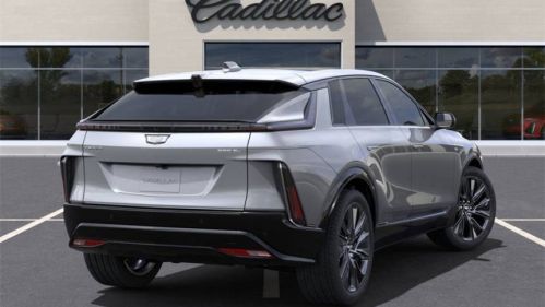 2025 Cadillac Lyriq - Images - 4