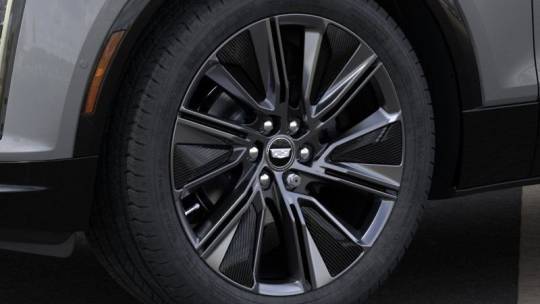 2025 Cadillac Lyriq - Images - 9