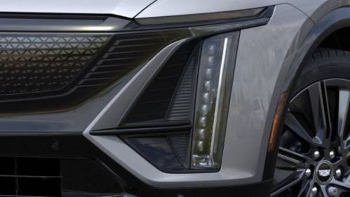 2025 Cadillac Lyriq - Images - 10