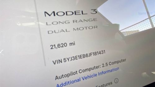 2018 Tesla Model 3 - Images - 10