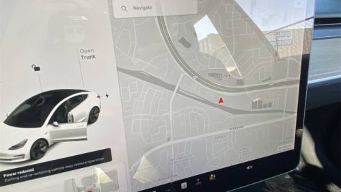 2018 Tesla Model 3 - Images - 12