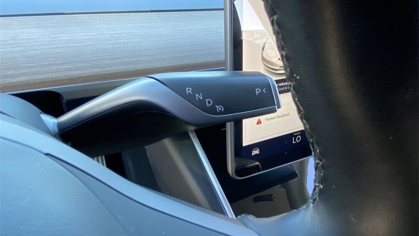2018 Tesla Model 3 - Images - 14