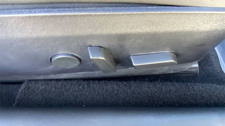 2018 Tesla Model 3 - Images - 18