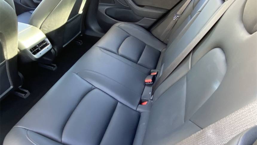 2018 Tesla Model 3 - Images - 23