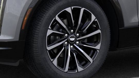 2025 Cadillac Lyriq - Images - 9