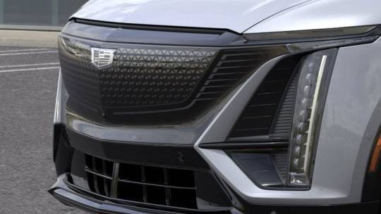 2025 Cadillac Lyriq - Images - 13