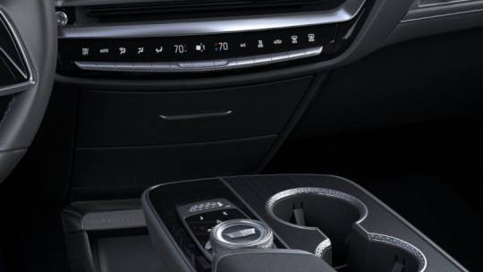 2025 Cadillac Lyriq - Images - 23