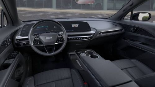 2025 Cadillac Lyriq - Images - 15