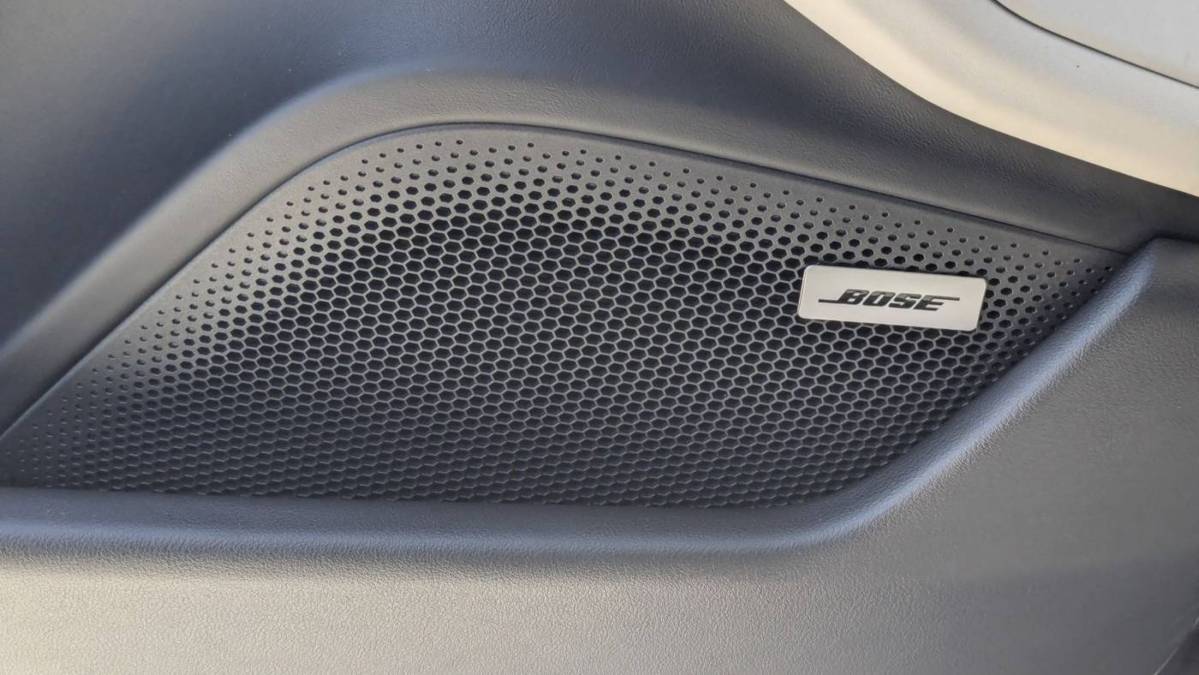 2021 Porsche Taycan - Images - 15