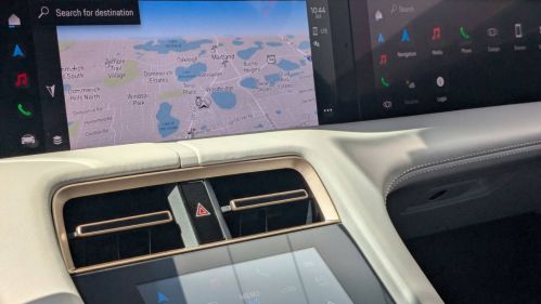 2021 Porsche Taycan - Images - 19