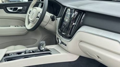 2025 Volvo XC60 - Images - 11
