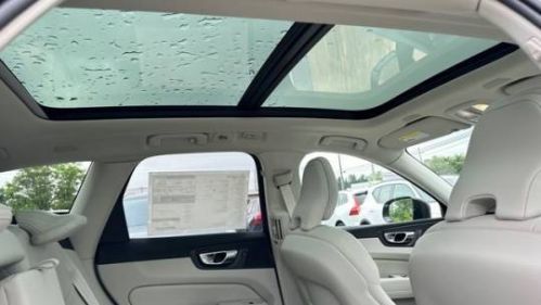 2025 Volvo XC60 - Images - 14