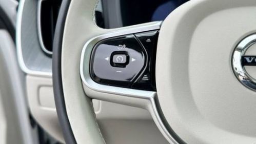 2025 Volvo XC60 - Images - 28