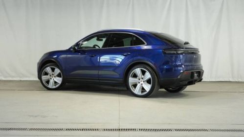 2024 Porsche Macan Electric - Images - 3