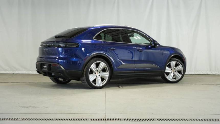 2024 Porsche Macan Electric - Images - 5