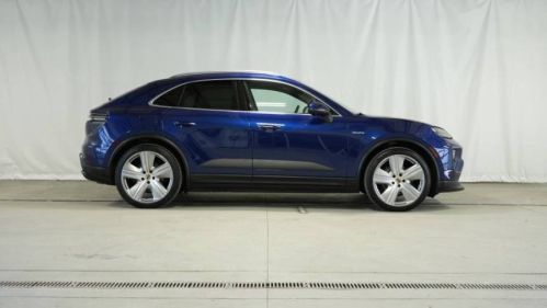 2024 Porsche Macan Electric - Images - 6