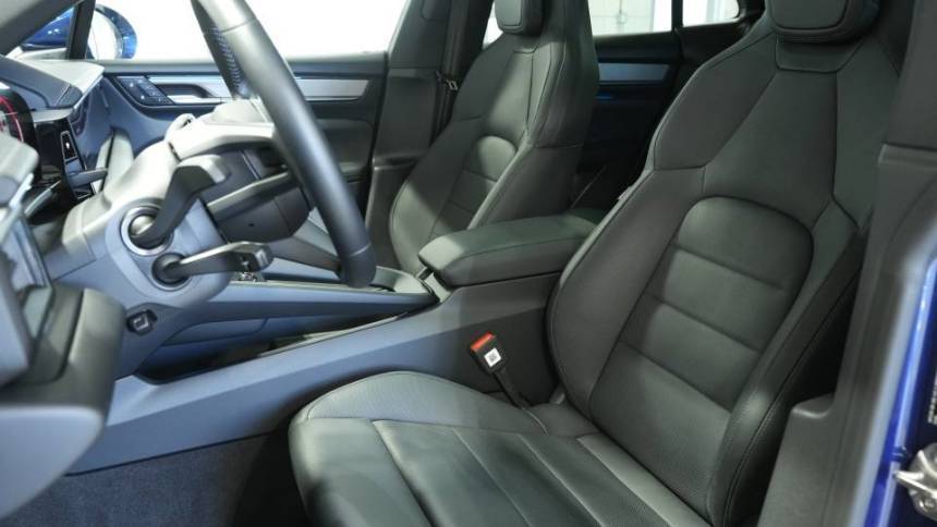2024 Porsche Macan Electric - Images - 8