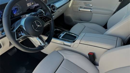 2024 Mercedes EQB - Images - 8