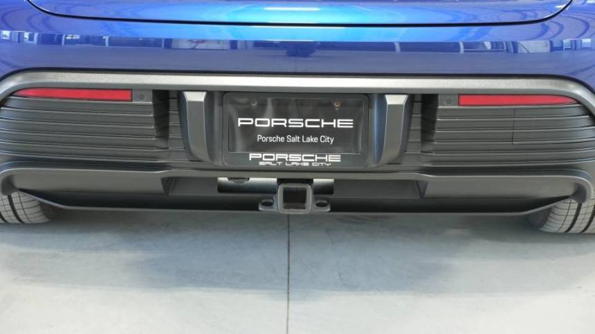 2024 Porsche Macan Electric - Images - 38