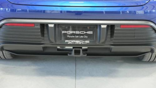 2024 Porsche Macan Electric - Images - 38