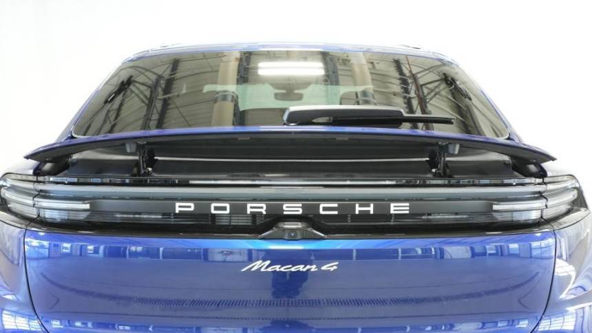 2024 Porsche Macan Electric - Images - 44