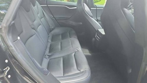 2017 Tesla Model S - Images - 15