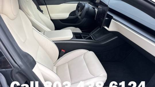 2023 Tesla Model S - Images - 17