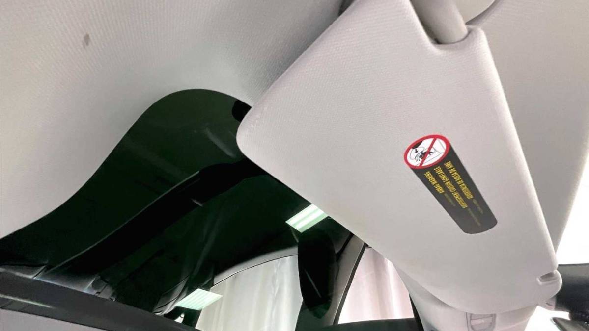 2021 Tesla Model 3 - Images - 22