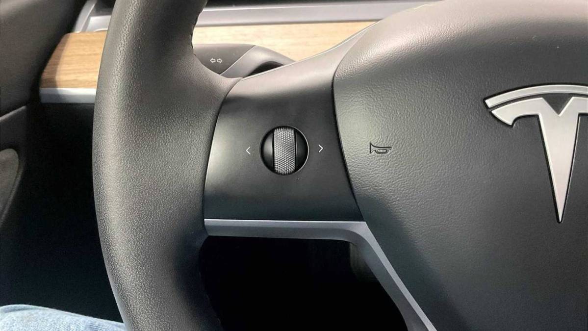 2021 Tesla Model 3 - Images - 23