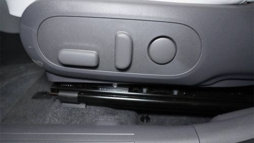 2024 Hyundai Kona Electric - Images - 9