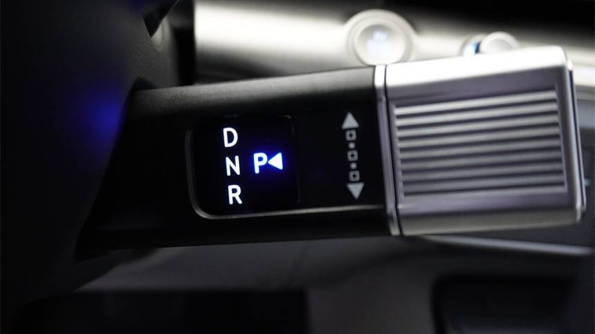 2024 Hyundai Kona Electric - Images - 16