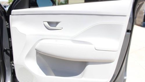 2025 Hyundai Kona Electric - Images - 18