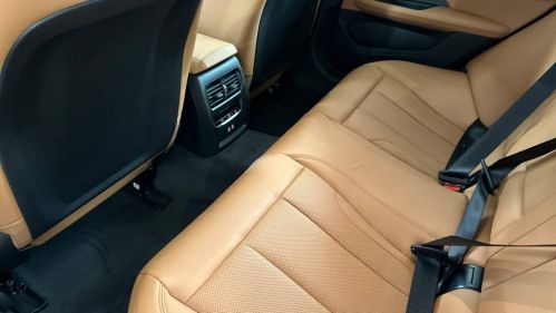 2025 BMW i4 - Images - 4