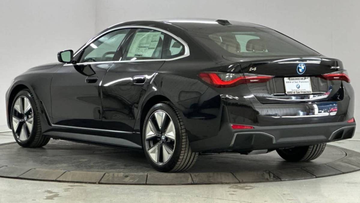 2025 BMW i4 - Images - 6