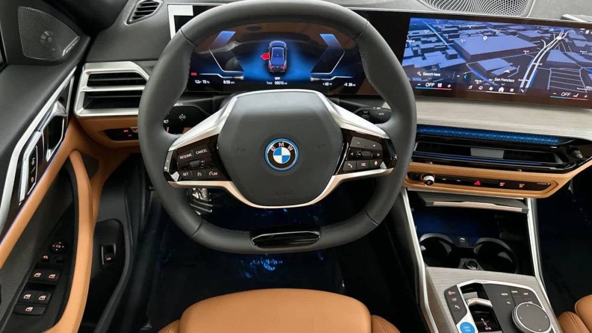 2025 BMW i4 - Images - 14
