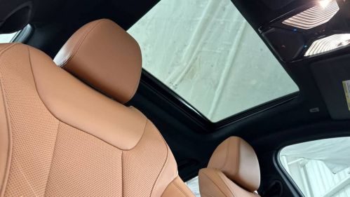 2025 BMW i4 - Images - 16