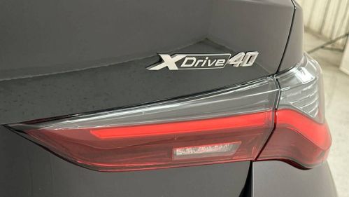 2025 BMW i4 - Images - 25