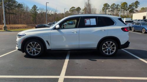 2021 BMW X5 - Images - 6