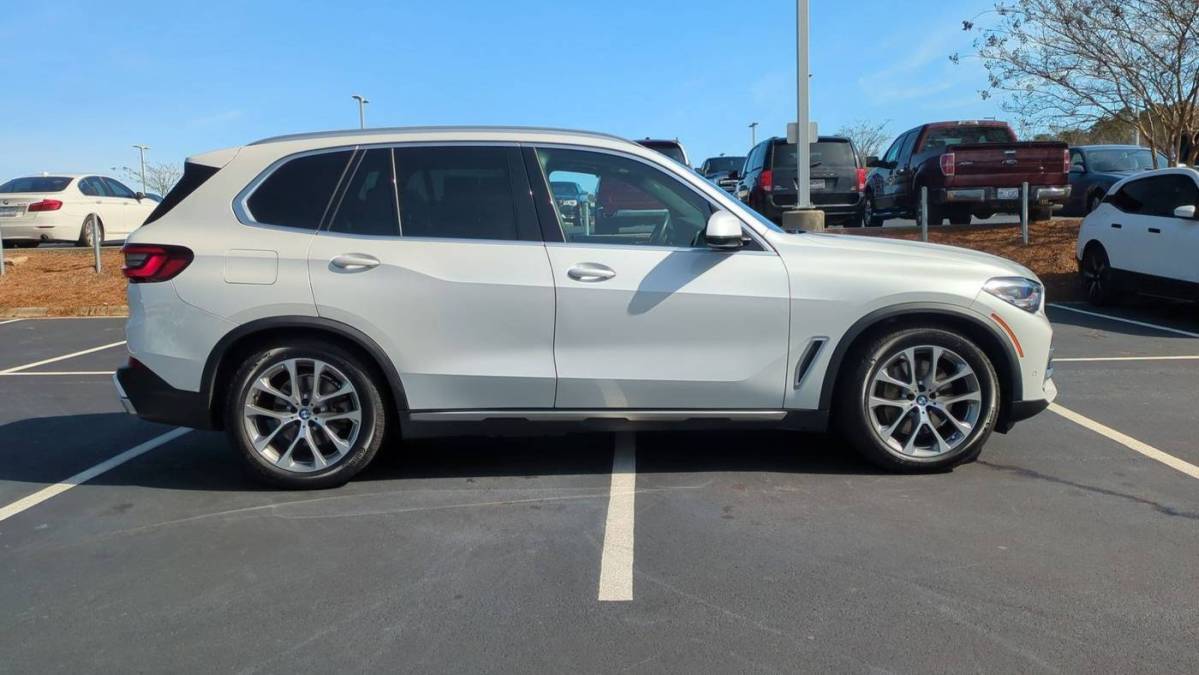 2021 BMW X5 - Images - 10