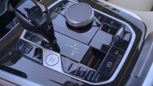 2021 BMW X5 - Images - 25